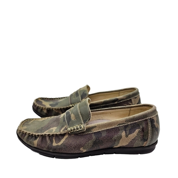 Charleston Shoe Men\'s Camo Bunker Loafer  9 main image 8